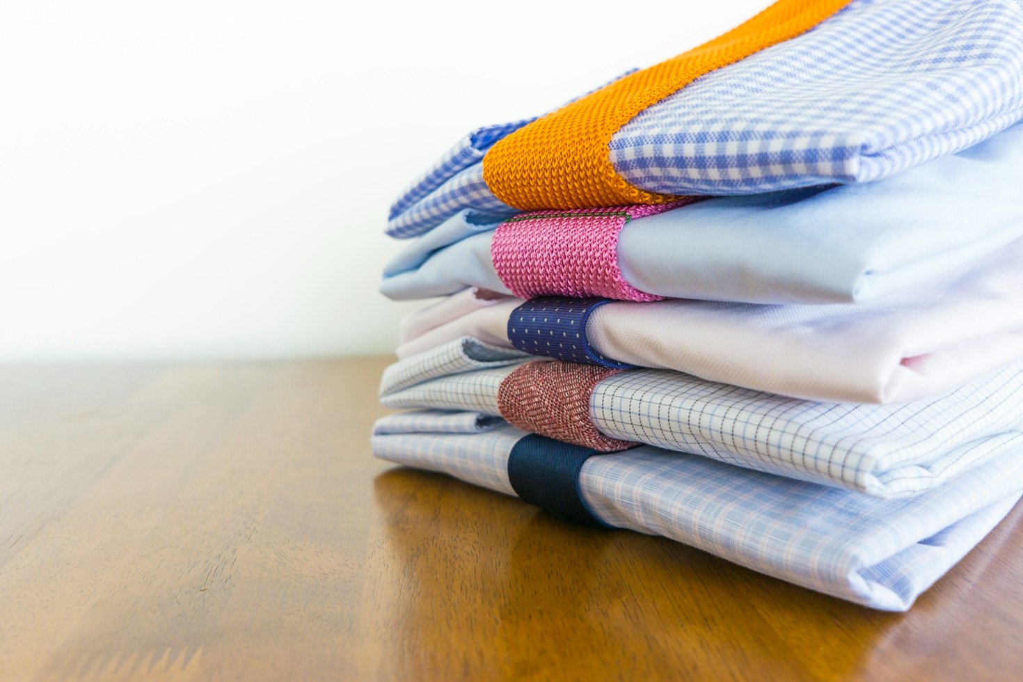 How Custom Uniforms Transform Your Workplace Culture